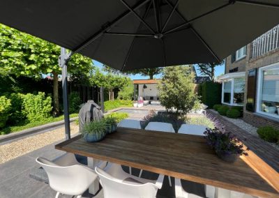 Relaxtuin bij vrijstaande woning in Wijchen - Dutch Quality Gardens Van Ooijen's Hoveniers